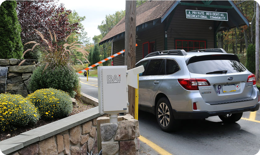 BAi Reader connected to visitor management software in guardhouse